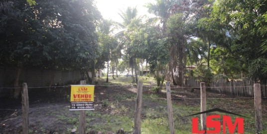 Terreno com 840m² na Av. Tucunaré