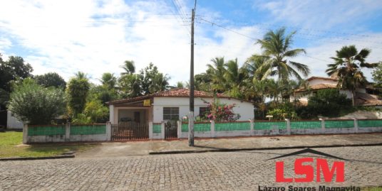 Casa bem localizada no centro de Canavieiras